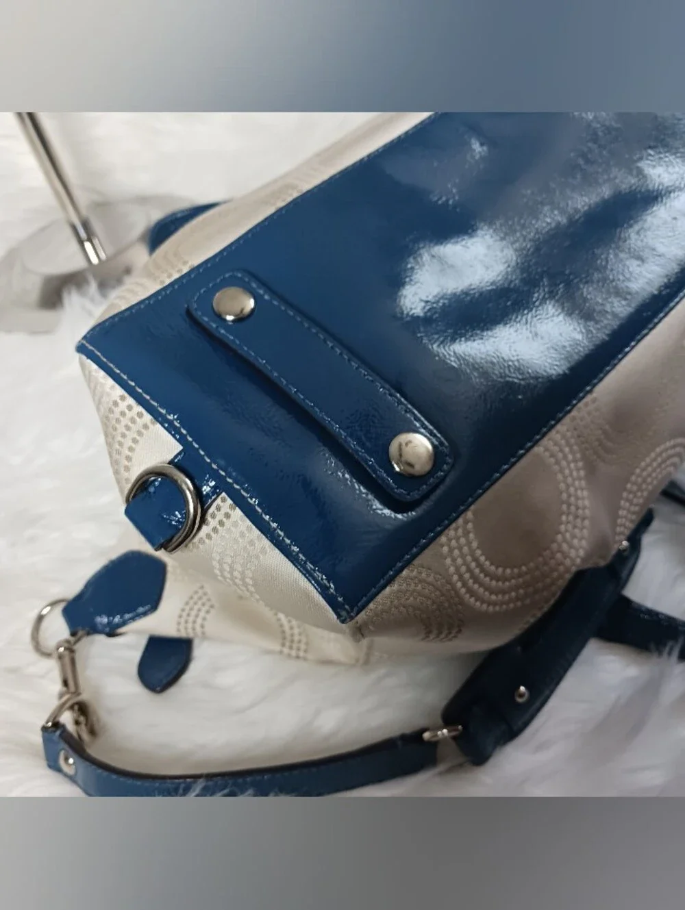COACH ASHLEY DOTTED OP ART SATCHEL BAG F20027 Light Khaki / Cobalt Blue